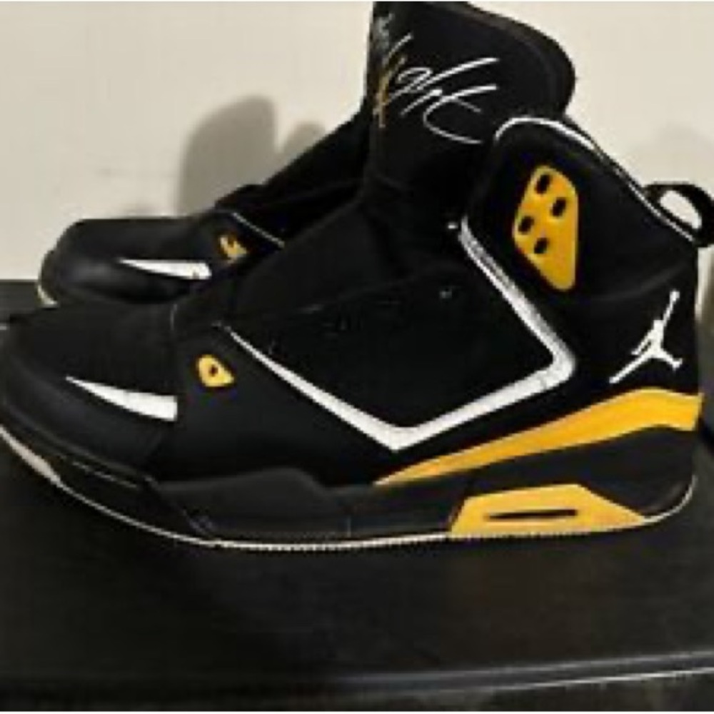 Nike Air Jordan Flight Youth 5.5Y